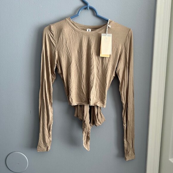 Popflex Bow Back Reversible Long Sleeve Top - Shiitake - Picture 2 of 5